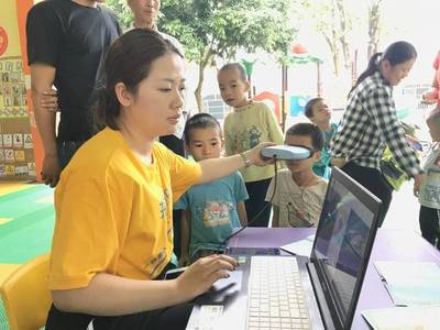 守护童年“明眸”，共筑安全防线——找宝儿童虹膜保护云崇左站开展“互联互助·安全守护”公益月活动纪实